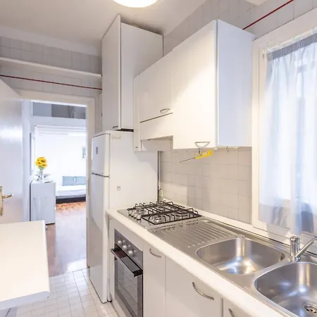 Apartament Ubaldini House, By Short Holidays