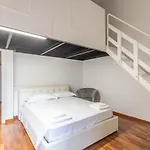 Ubaldini House, By Short Holidays 아파트 볼로냐