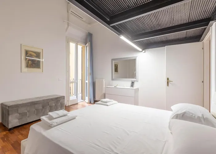 Ubaldini House, By Short Holidays Bolonia